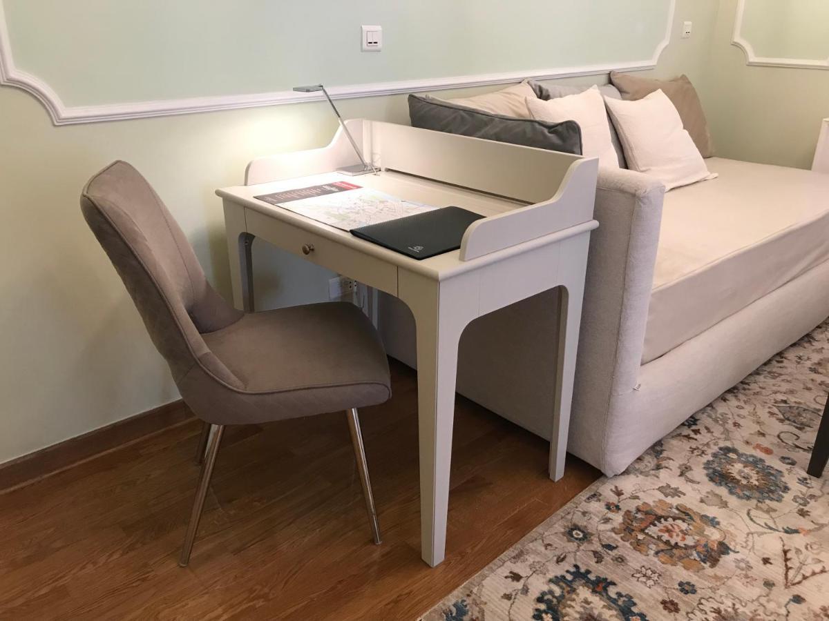 Knez Sima Jacuzzi, 3 Bedrooms, Balcony In Stari Grad 베오그라드 외부 사진