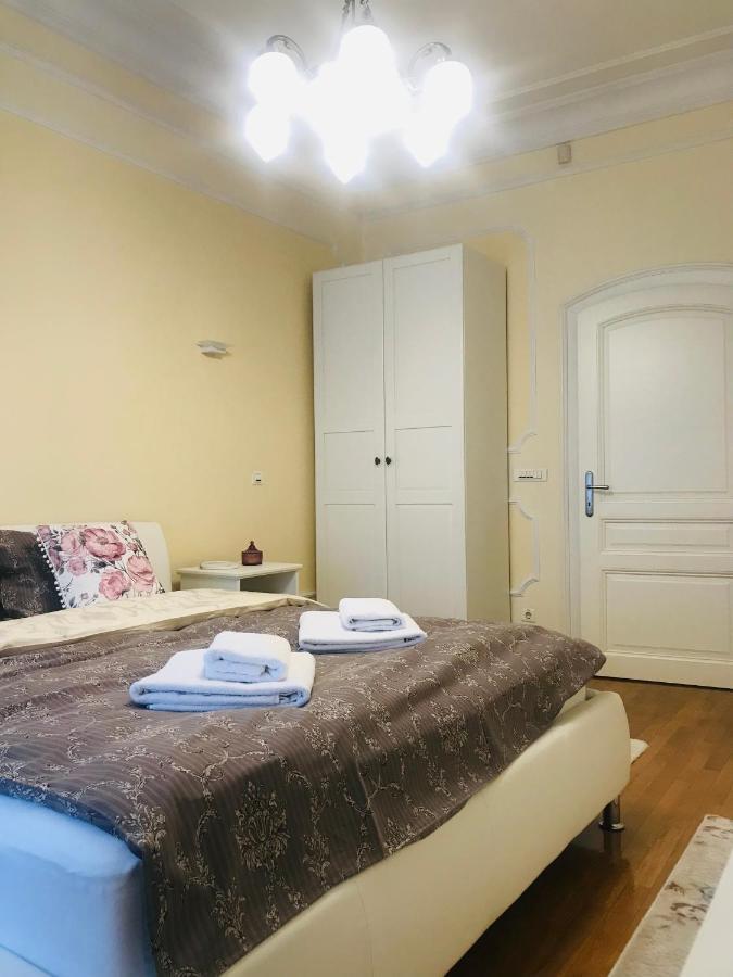 Knez Sima Jacuzzi, 3 Bedrooms, Balcony In Stari Grad 베오그라드 외부 사진