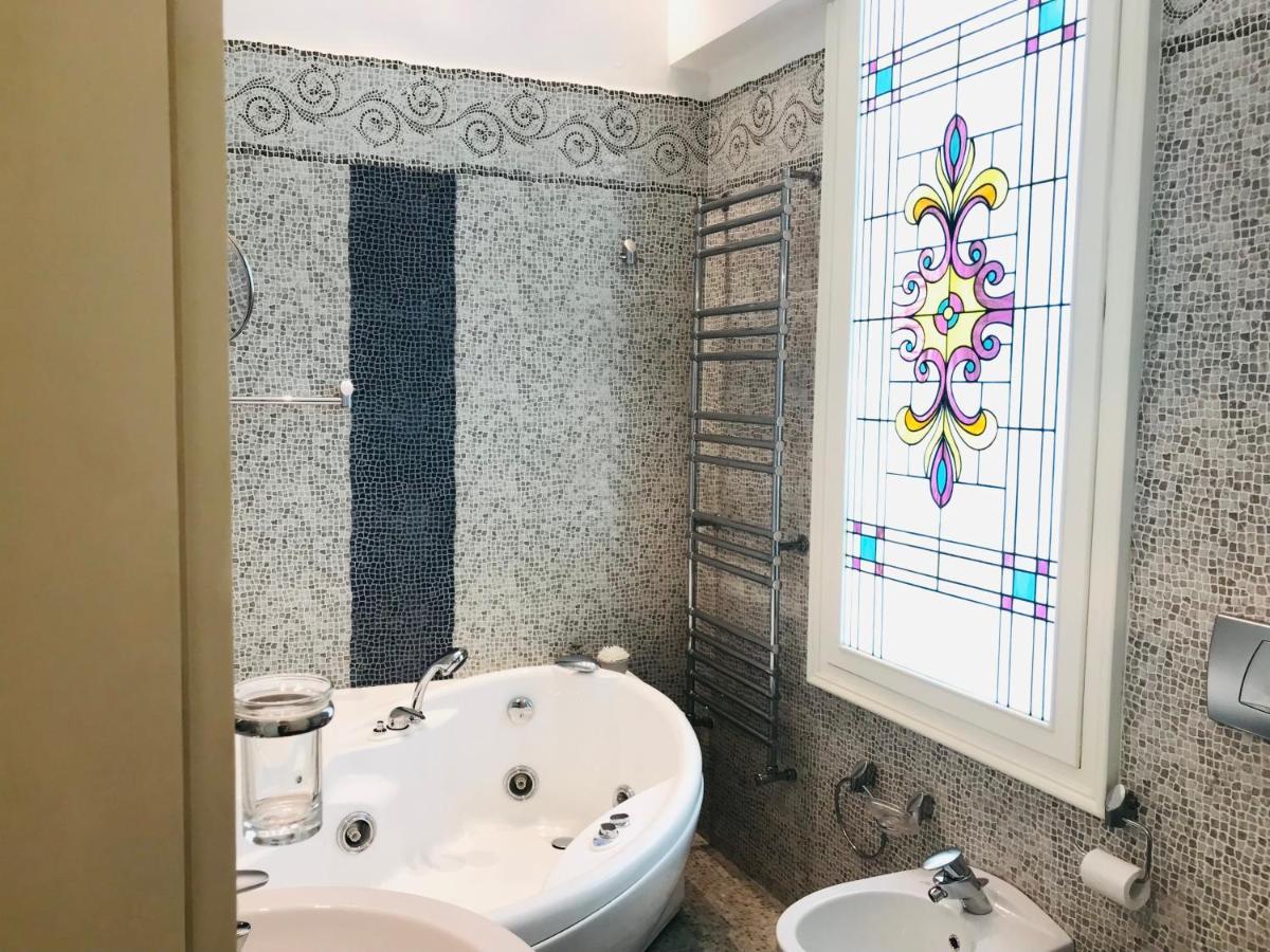 Knez Sima Jacuzzi, 3 Bedrooms, Balcony In Stari Grad 베오그라드 외부 사진
